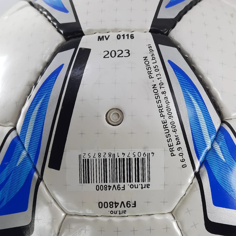 توپ فوتسال مولتن مدل Z - 8M